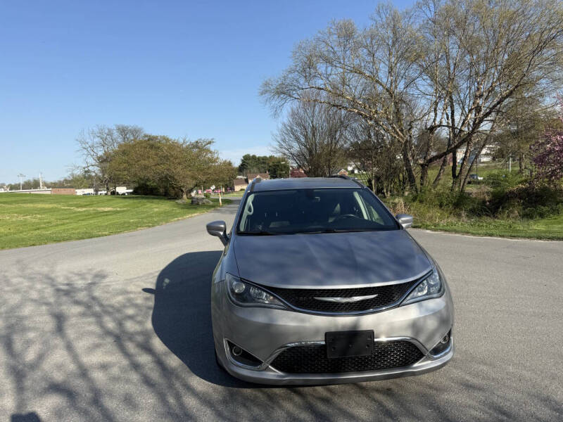 2018 Chrysler Pacifica Touring L