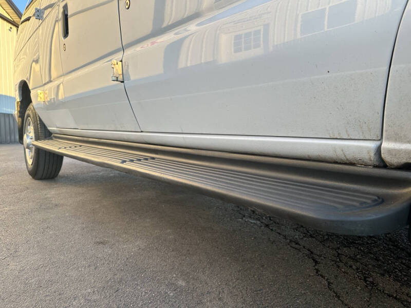 2006 Ford E-Series E-350 SD XL