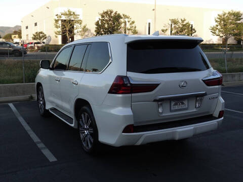 2016 Lexus LX 570