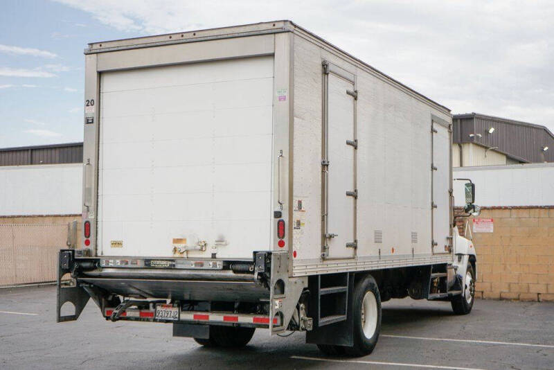 2016 Hino 338
