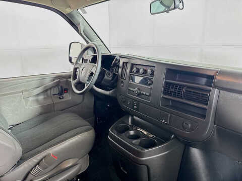 2024 GMC Savana 2500