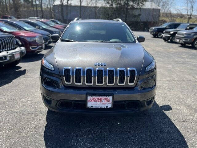 Used 2018 Jeep Cherokee Latitude Plus with VIN 1C4PJMLX0JD500245 for sale in Cuba City, WI