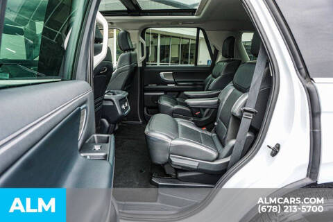 2025 Ford Expedition Platinum