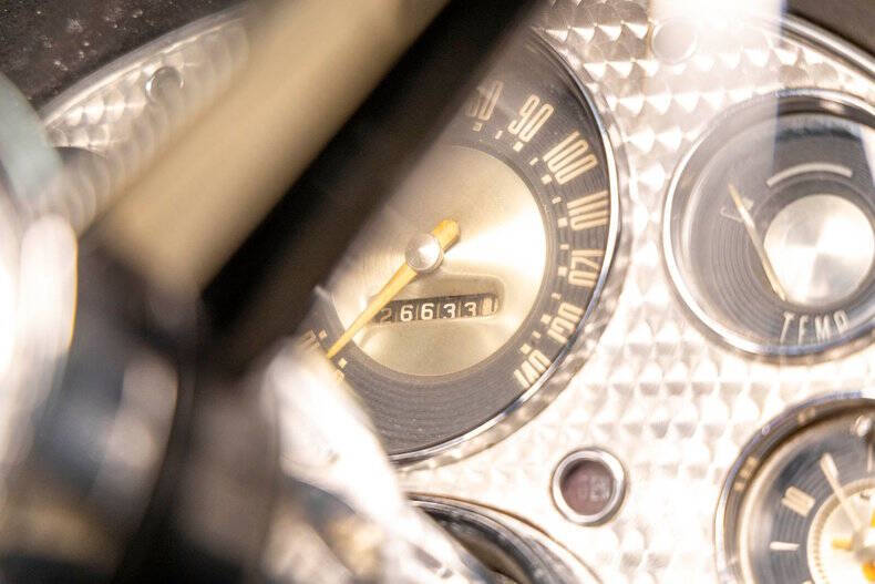 1957 Ford Thunderbird