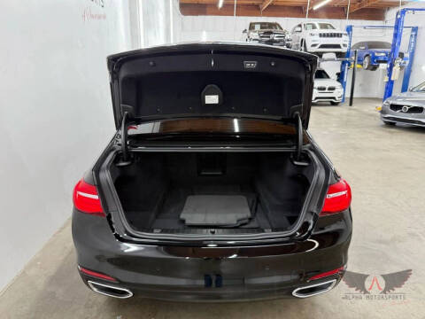 2018 BMW 7 Series 740i