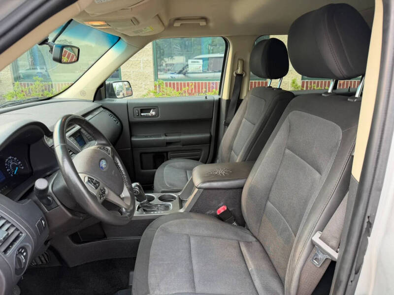 2013 Ford Flex SE