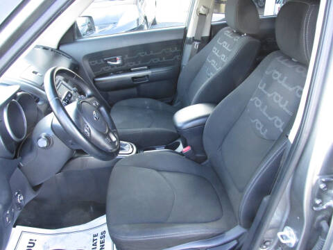 2013 Kia Soul +