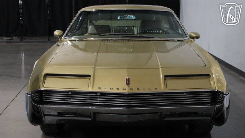 1966 Oldsmobile Toronado