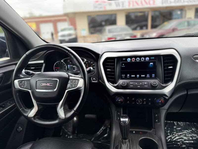 2019 GMC Acadia SLT-1