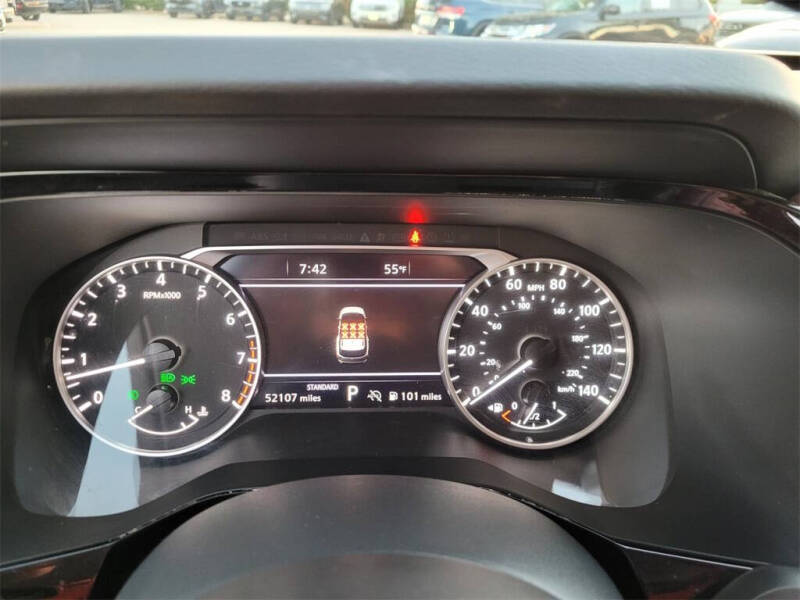 2023 Nissan Pathfinder SL