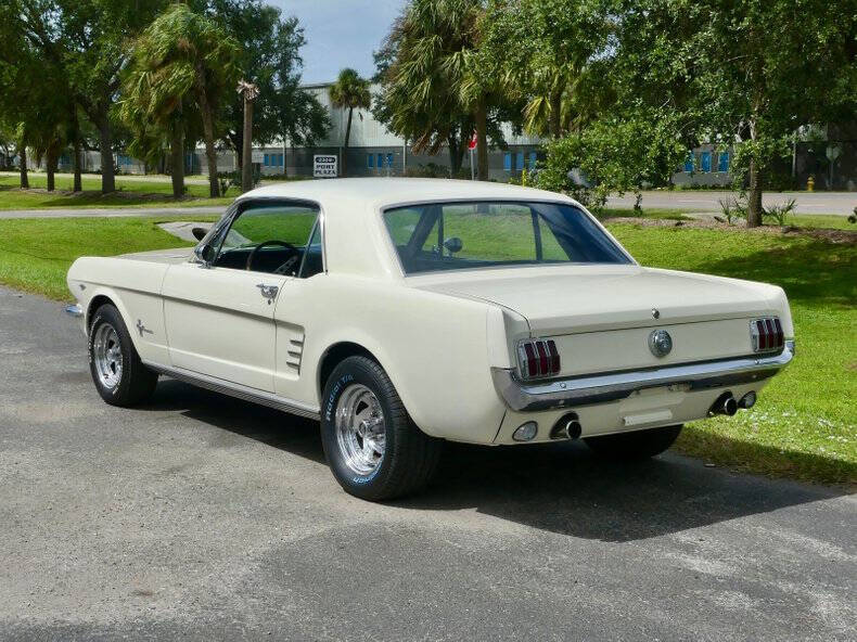 1966 Ford Mustang