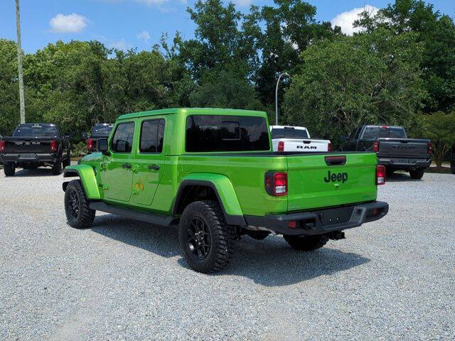 2025 Jeep Gladiator High Tide