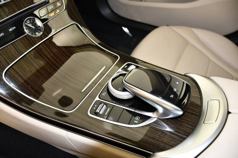 2016 Mercedes-Benz C-Class