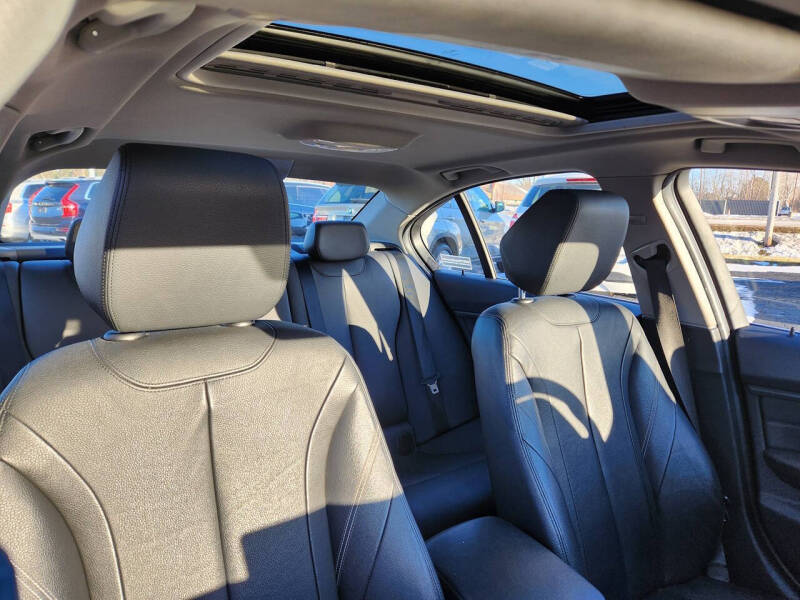 2013 BMW 3 Series 328i xDrive