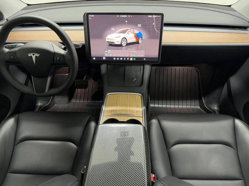 2024 Tesla Model Y Long Range
