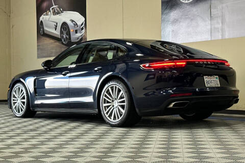 2019 Porsche Panamera