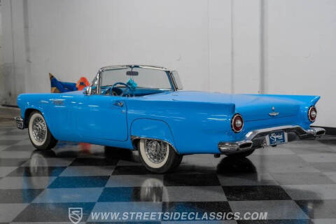 1957 Ford Thunderbird