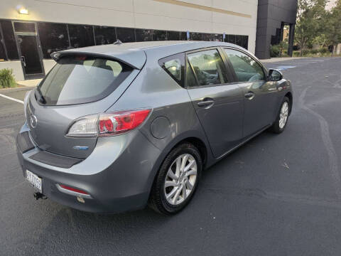 2012 Mazda MAZDA3 i Touring