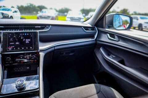 2023 Jeep Grand Cherokee Laredo