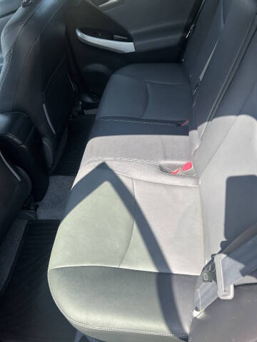 2013 Toyota Prius Four