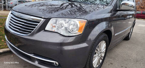 2016 Chrysler Town and Country Touring-L Anniversary Edition