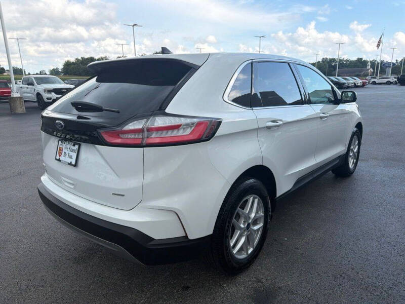 2022 Ford Edge SEL