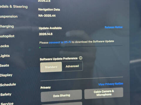 2022 Tesla Model S Plaid