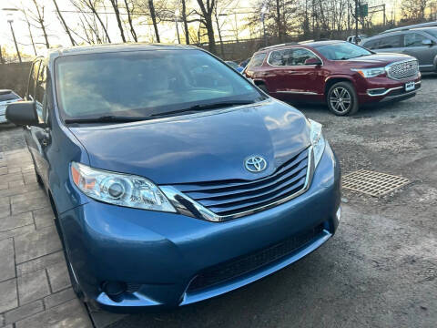 2017 Toyota Sienna