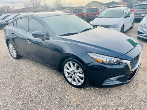 2017 Mazda MAZDA3 Touring