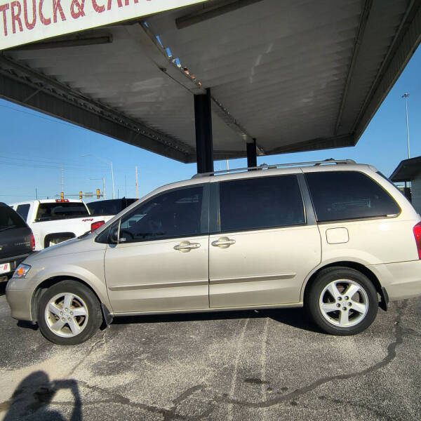 2002 Mazda MPV