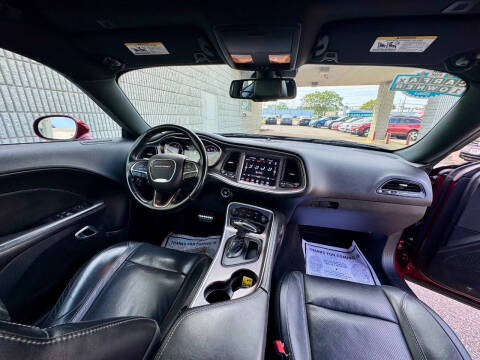 2019 Dodge Challenger SXT
