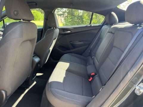 2018 Chevrolet Cruze LT Auto