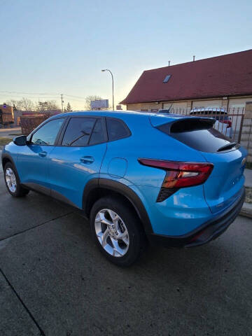 2025 Chevrolet Trax LS