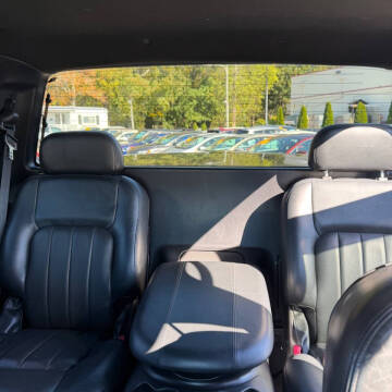 2002 Lincoln Blackwood