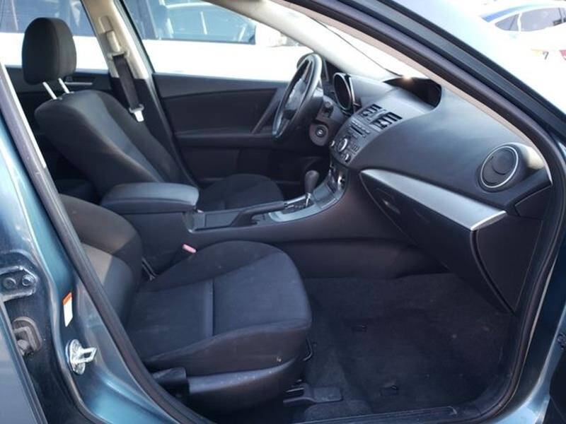 2011 Mazda MAZDA3 i Touring