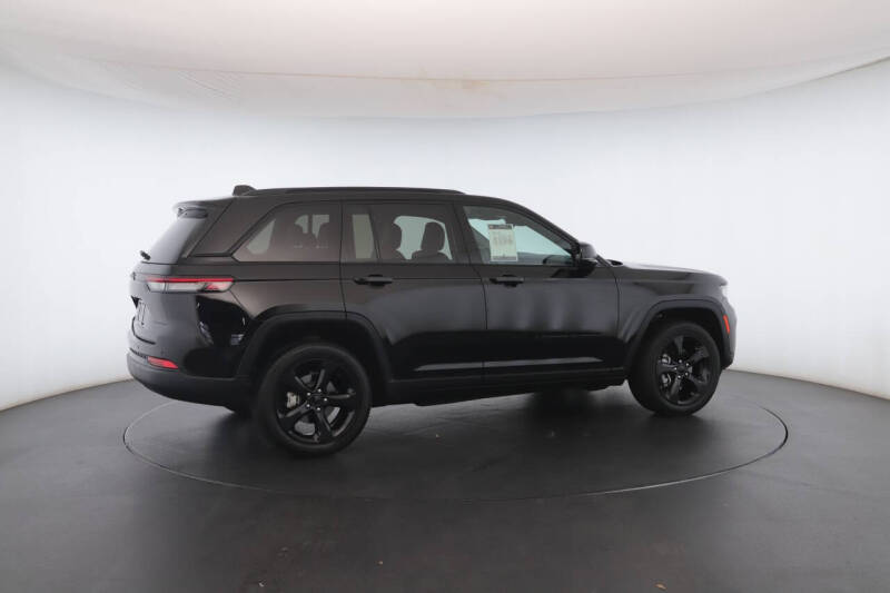 2023 Jeep Grand Cherokee Altitude X