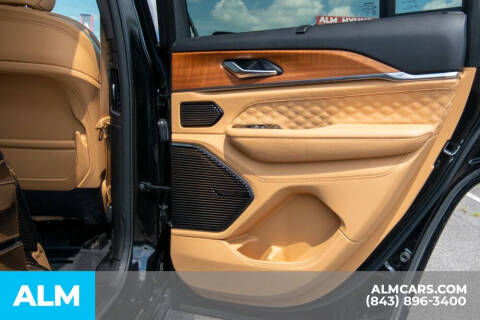 2022 Jeep Grand Cherokee Summit