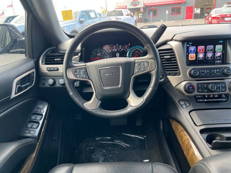 2017 GMC Yukon Denali