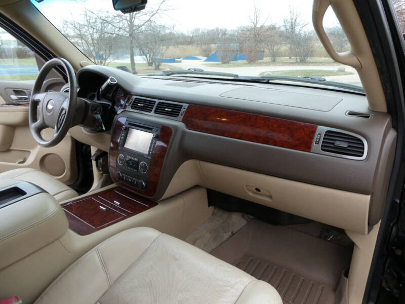 2013 Chevrolet Suburban LTZ