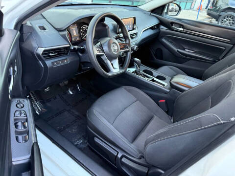 2022 Nissan Altima 2.5 S