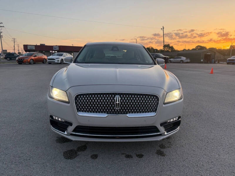 2019 Lincoln Continental Select