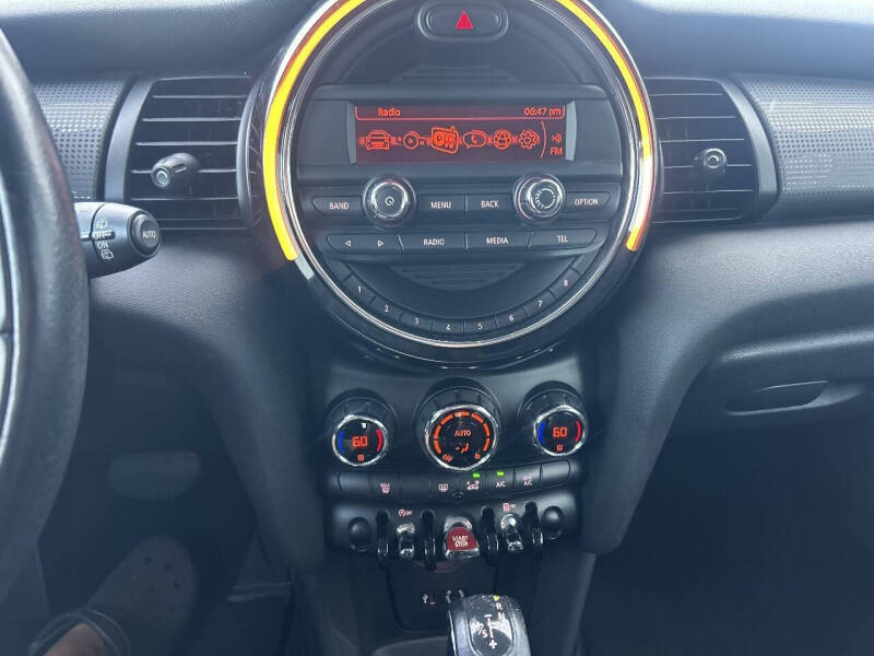 2016 MINI Hardtop 2 Door Cooper