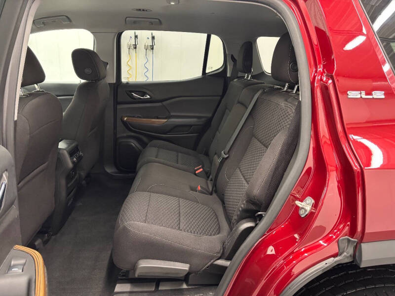 2017 GMC Acadia SLE-1