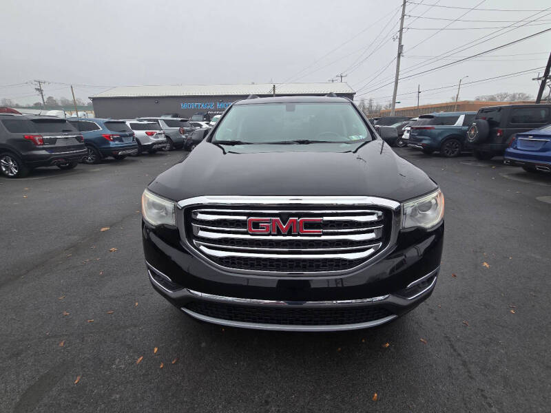 2017 GMC Acadia SLE-2