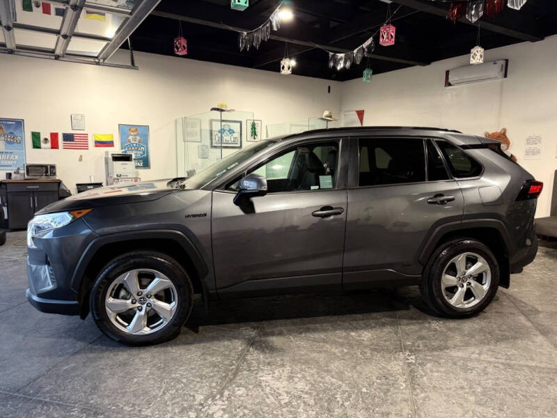 2021 Toyota RAV4 Hybrid XLE Premium