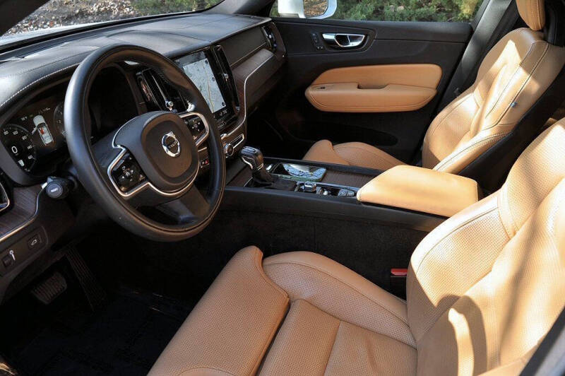 2018 Volvo XC60 T5 Inscription