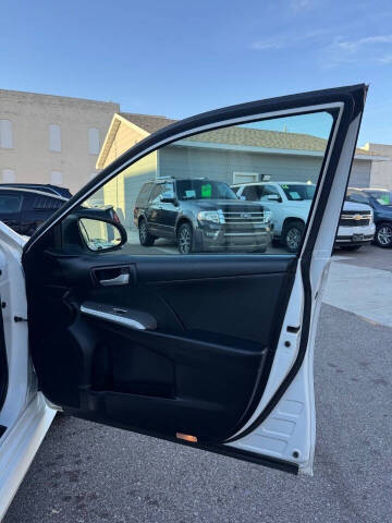 2014 Toyota Camry SE