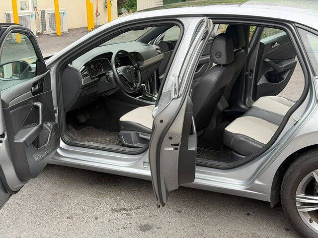2020 Volkswagen Jetta R-Line