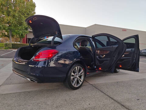 2015 Mercedes-Benz C-Class C 300 4MATIC