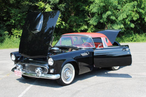 1956 Ford Thunderbird